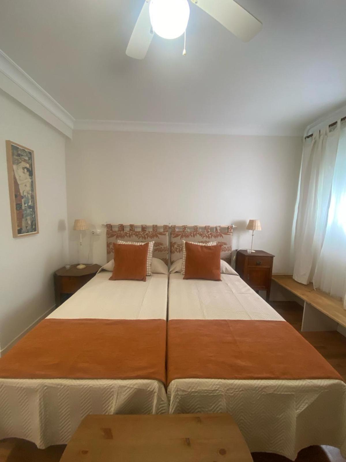 Increible Piso Muy Centrico Apartment Seville Exterior photo