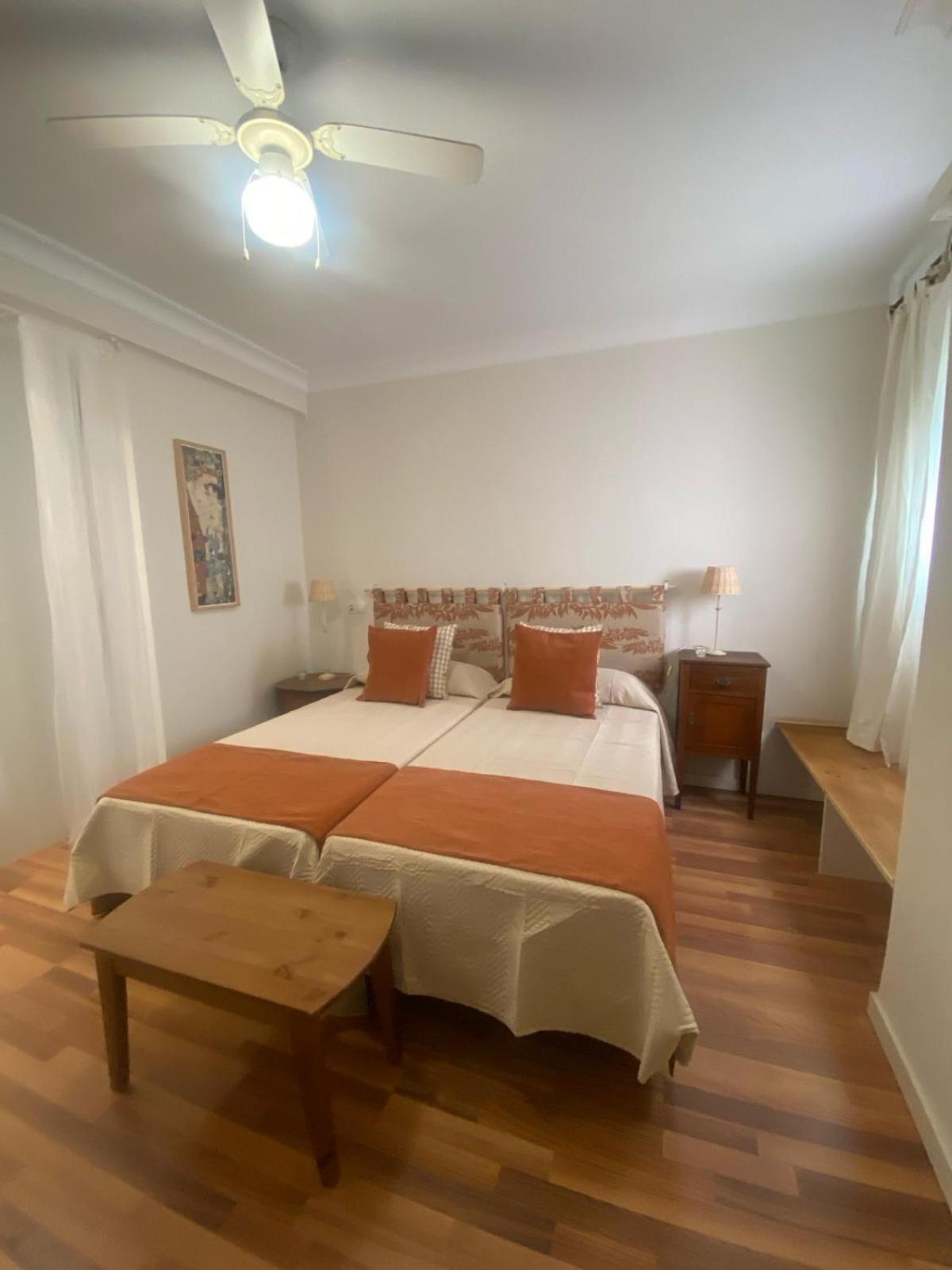 Increible Piso Muy Centrico Apartment Seville Exterior photo