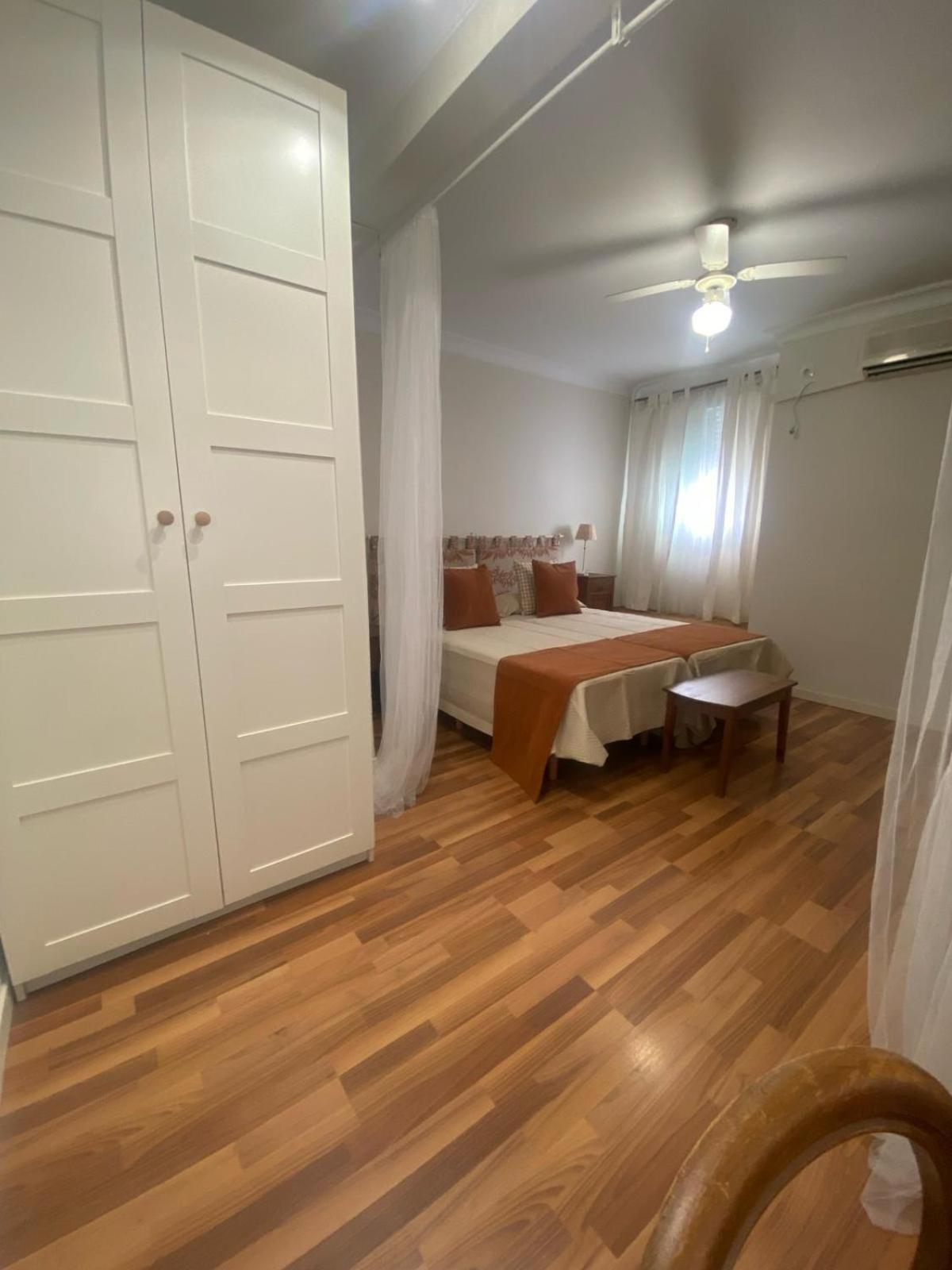 Increible Piso Muy Centrico Apartment Seville Exterior photo